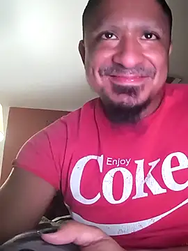 Snapshot of Burrrucecold00 chatting on 11/01/25, 11:29 Burrrucecold00 online show from 11/01/25, 11:29