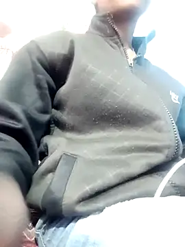 Leoni G online show from 02/08/25, 06:01