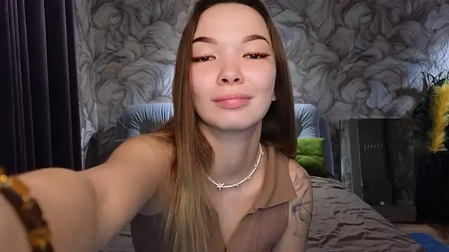 SusannJohnson online show from 10/30/25, 12:23