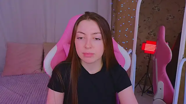 Ann moon   online show from 03/10/25, 03:30