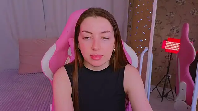 Ann moon   online show from 03/15/25, 12:45