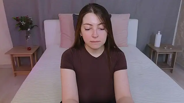 Ann moon   online show from 06/20/26, 04:21