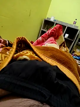 Snapshot of 08uhj chatting on 03/29/26, 06:52 08uhj online show from 03/29/26, 06:52