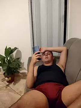 Snapshot of caiogostoso chatting on 01/18/25, 10:49 caiogostoso online show from 01/18/25, 10:49