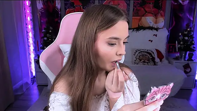 Snapshot of RayWillliams chatting on 12/21/25, 06:26 RayWillliams online show from 12/21/25, 06:26