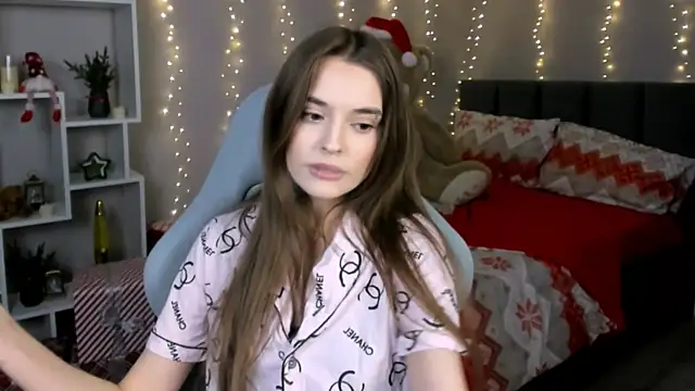 Snapshot of RayWillliams chatting on 01/13/26, 06:35 RayWillliams online show from 01/13/26, 06:35