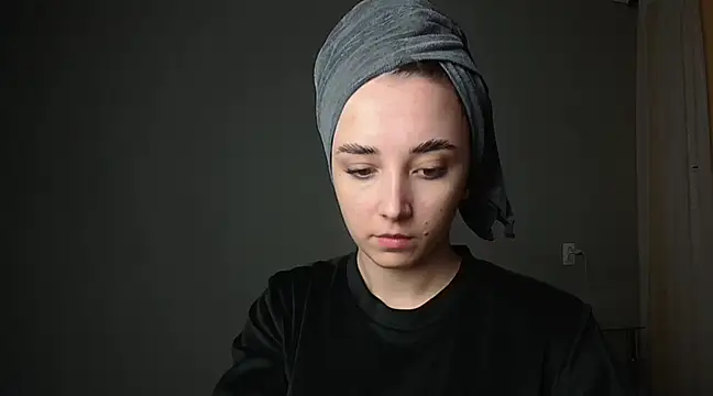 Eva Gloryy online show from 02/22/25, 06:30