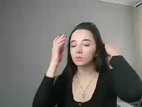 Eva Gloryy online show from 03/06/25, 11:47