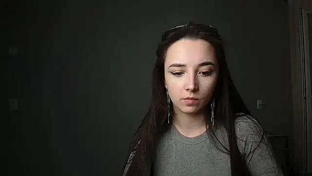 Eva Gloryy online show from 03/08/25, 04:17