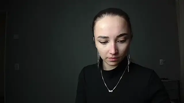 Eva Gloryy online show from 03/12/25, 05:49