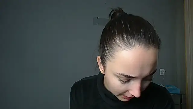 Eva Gloryy online show from 09/29/25, 11:26