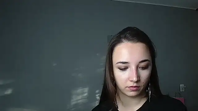 Eva Gloryy online show from 06/08/26, 04:40
