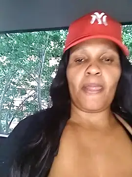 bubblendz1988 online show from 11/08/25, 03:34