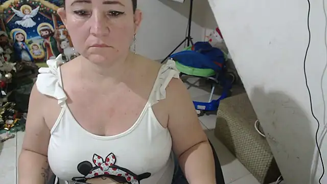 Yohis Kiut25 online show from 12/01/25, 06:18