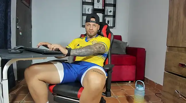 dereckgreen online show from 02/07/25, 06:56