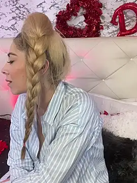 viktoria davis  online show from 02/15/25, 01:42