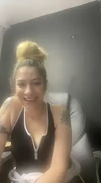 viktoria davis  online show from 03/09/25, 03:27