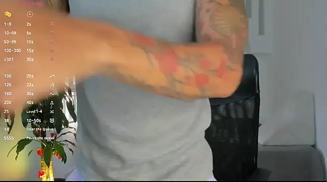 Snapshot of tattokoi chatting on 03/05/25, 07:06 tattokoi online show from 03/05/25, 07:06