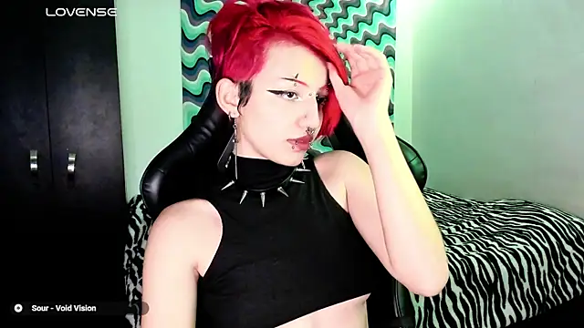 roxy toxic online show from 03/06/25, 12:43