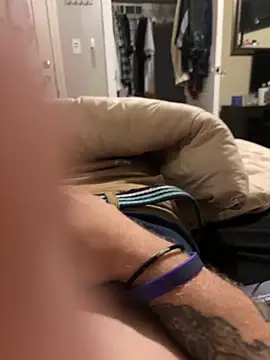 Snapshot of biggzee6 chatting on 02/22/26, 05:19 biggzee6 online show from 02/22/26, 05:19