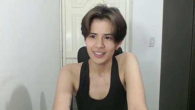 Snapshot of Dha_lia0 chatting on 01/22/25, 03:09 Dha lia0 online show from 01/22/25, 03:09