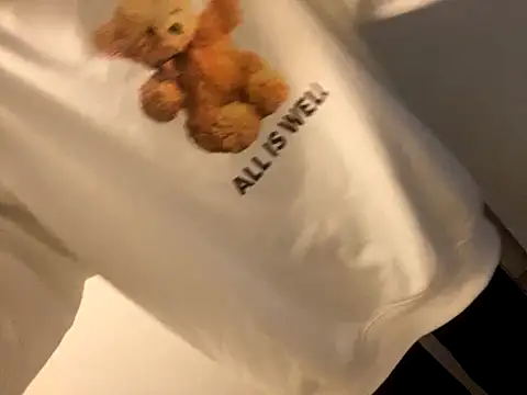 riri riri jp online show from 11/04/25, 10:03