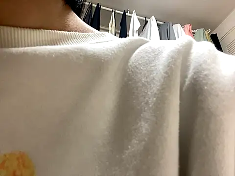 riri riri jp online show from 12/14/25, 10:20