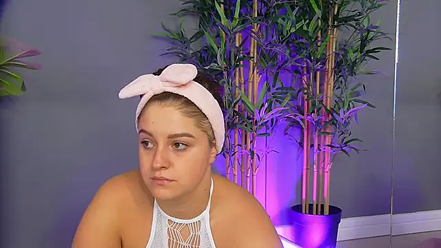 PatriciaSpice online show from 10/11/25, 04:55