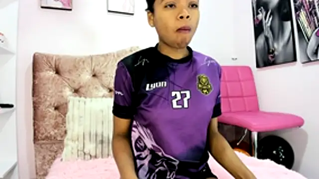 Gletty noa online show from 11/01/25, 08:22