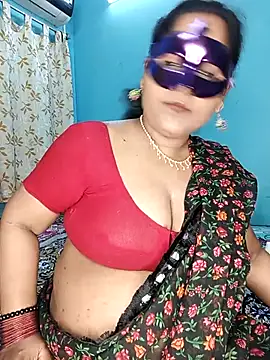 hevensex143 online show from 02/13/26, 08:16