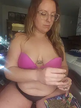 TattedMamaXOXO online show from 02/25/25, 03:49