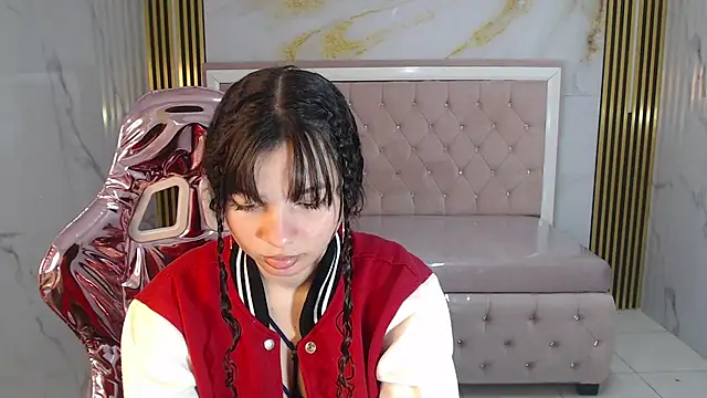 shalon diaz s online show from 02/20/25, 01:08