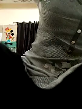 Snapshot of chocobbsimarn chatting on 03/19/25, 07:49 chocobbsimarn online show from 03/19/25, 07:49