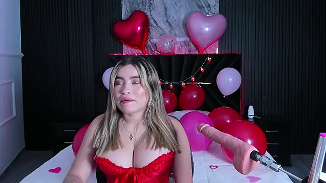 Gigidoll online show from 02/14/25, 12:03