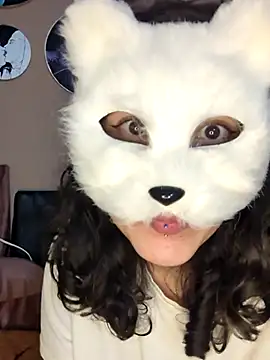 GinnyDelice online show from 01/27/25, 01:26