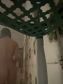 Snapshot of majdolin78 chatting on 02/22/25, 11:02 majdolin78 online show from 02/22/25, 11:02