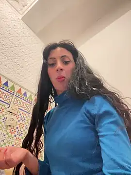 Snapshot of majdolin78 chatting on 02/28/25, 11:47 majdolin78 online show from 02/28/25, 11:47