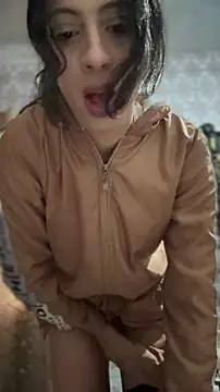 Snapshot of majdolin78 chatting on 02/14/26, 11:29 majdolin78 online show from 02/14/26, 11:29