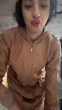 Snapshot of majdolin78 chatting on 02/17/26, 11:07 majdolin78 online show from 02/17/26, 11:07