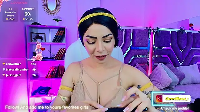 Snapshot of Aurora_thomas__1 chatting on 01/23/25, 01:24 Aurora thomas 1 online show from 01/23/25, 01:24