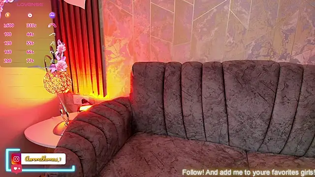 Snapshot of Aurora_thomas__1 chatting on 02/08/25, 05:39 Aurora thomas 1 online show from 02/08/25, 05:39