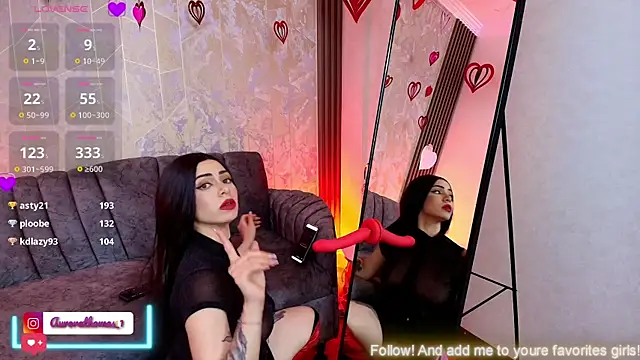 Snapshot of Aurora_thomas__1 chatting on 02/12/25, 06:30 Aurora thomas 1 online show from 02/12/25, 06:30