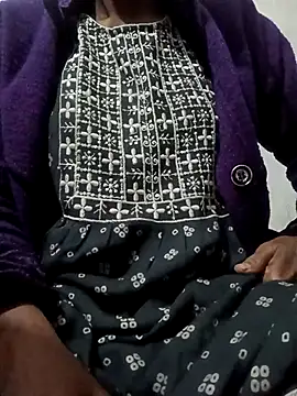 Snapshot of Sexy_Tanya69 chatting on 12/04/25, 03:32 Sexy Tanya69 online show from 12/04/25, 03:32