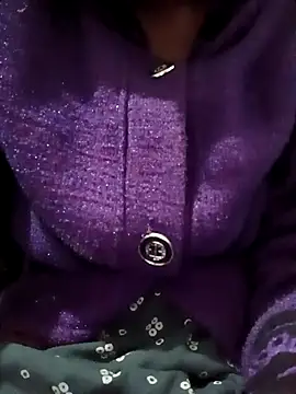 Snapshot of Sexy_Tanya69 chatting on 12/16/25, 01:32 Sexy Tanya69 online show from 12/16/25, 01:32