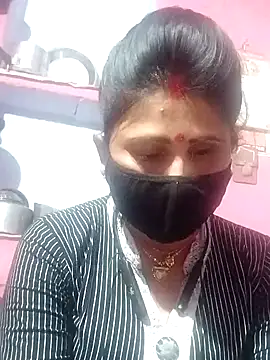 Snapshot of Bhavya_Bhan chatting on 01/31/25, 04:17 Bhavya Bhan online show from 01/31/25, 04:17