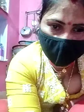 Snapshot of Bhavya_Bhan chatting on 02/07/25, 04:06 Bhavya Bhan online show from 02/07/25, 04:06