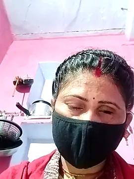 Snapshot of Bhavya_Bhan chatting on 03/05/25, 02:14 Bhavya Bhan online show from 03/05/25, 02:14