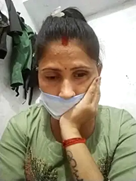 Snapshot of Bhavya_Bhan chatting on 02/05/26, 09:47 Bhavya Bhan online show from 02/05/26, 09:47