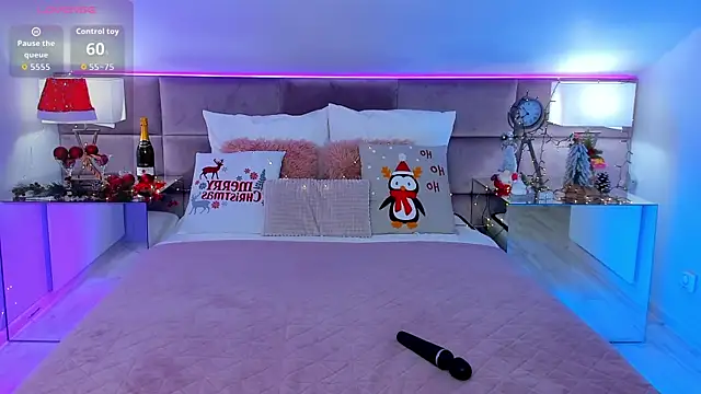 SusanBlair online show from 12/17/25, 01:28