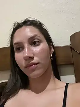 Snapshot of yza3 chatting on 01/25/25, 10:18 yza3 online show from 01/25/25, 10:18